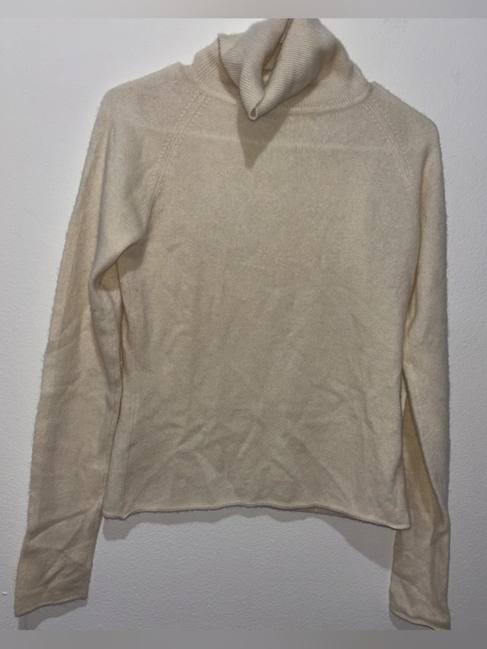 Gene Meyer 100% Cashmere Turtleneck Sweater